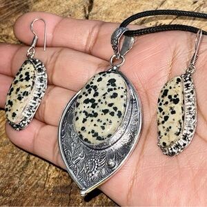 Dalmation Jasper Pendant & Earrings Set